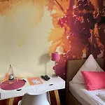 Πανσιόν Haus Schwarzenberg 3*